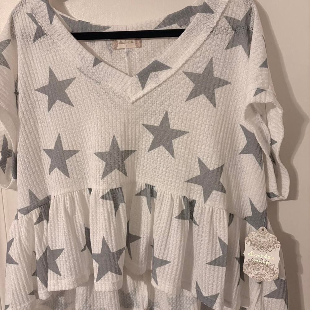 Nwt alterd state white and